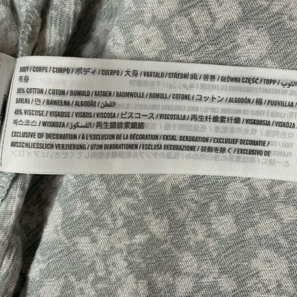 Abercrombie & Fitch Dusty Floral Oversized Button Up T-Shirt size M - Picture 6 of 6